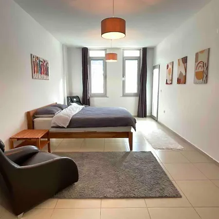 Apartment Mountain View - Modern Town Centre Apartment In Fethiye